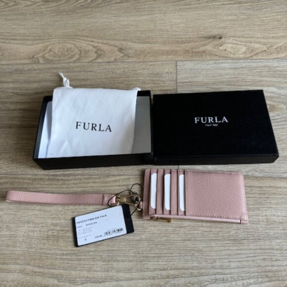 NEW FURLA BLACK LEATHER WRISTLET SAFFIANO CLUTCH PURSE BAG WALLET ITALIA NWT - Picture 2 of 3